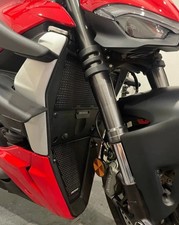 GRIGLIA PROTEZIONE RADIATORE