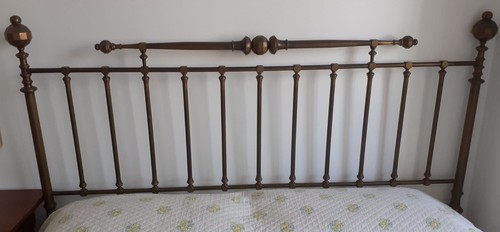Testata letto matrimoniale - letto,