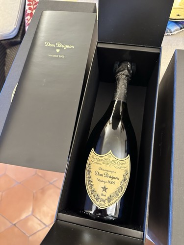 Moet chandon dom - chandon, perignon