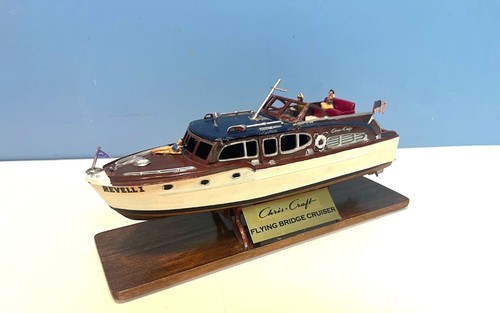 Chris craft model boat - craft,