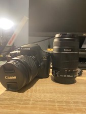 Canon 2000D con obiettivo 18-55 mm e 55-250 mm