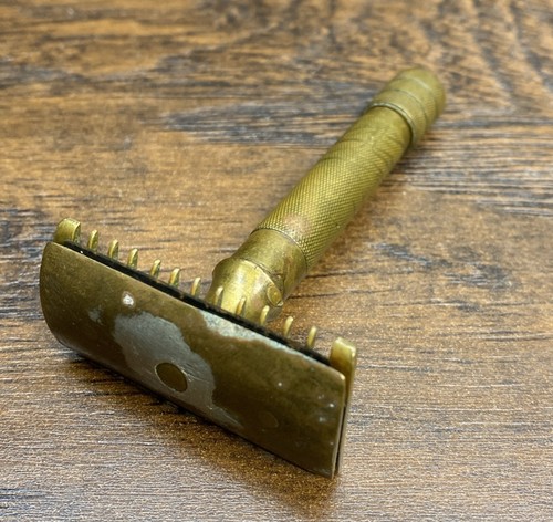 Vintage antico ottone - , pettine