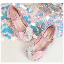 Scarpe scintillanti colore