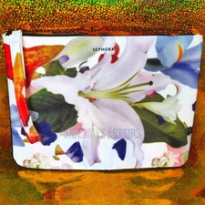 SEPHORA LILY LARGE WRISTLET