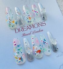 Unghie finte, base trasparente