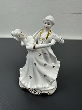 Statuina coppia danza