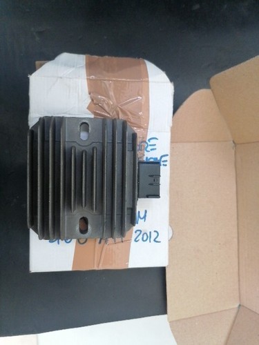 Regolatore raddrizzatore - regolatore,