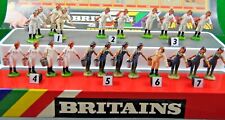 Lotto misto varie 1:32 BRITAINS FARM 2052 FARMER'S WORKING LAND GIRL con secchio