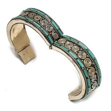 Bracciale con pietre preziose