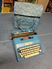 MACCHINA DA SCRIVERE OLIVETTI