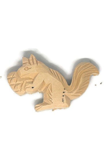 Cuckoo clock squirrel wood - cuckoo,