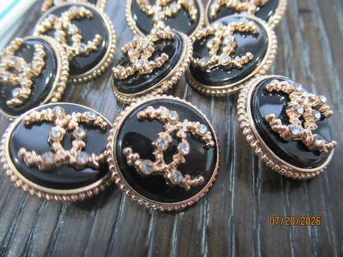Chanel buttons mm - 10, buttons 20