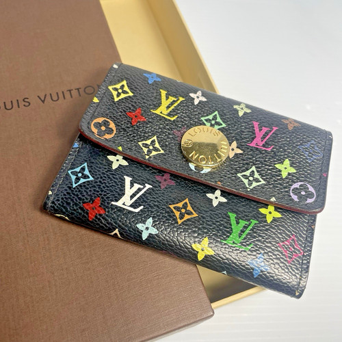 Louis vuitton monogram - louis,