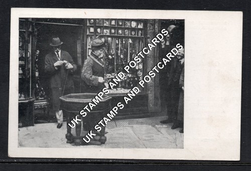 Edinburgh advertising postard - edinburgh,