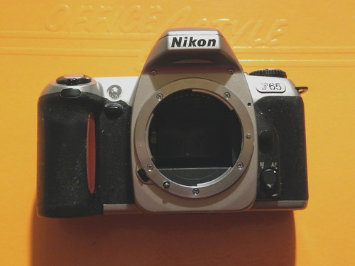 Nikon f65 solo - f65,