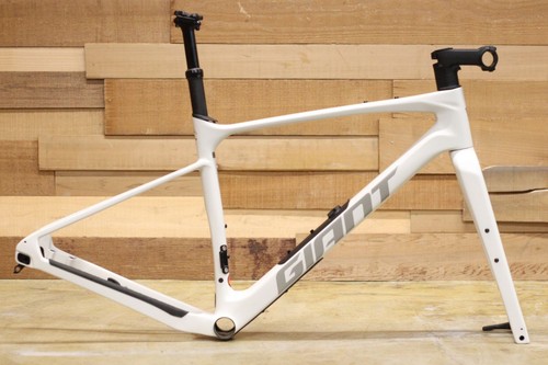 Giant revolt advanced 2026 - giant,