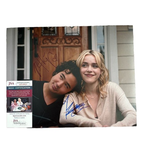 Foto firmata kiernan shipka - firmata,