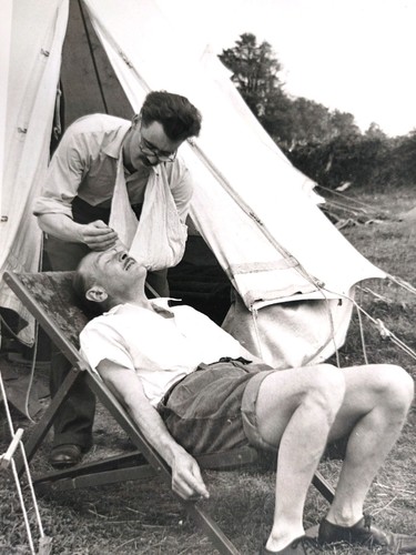 Vintage 1950s men soldiers - vintage, men,