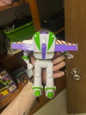 Disney pixar buzz lightyear - buzz,