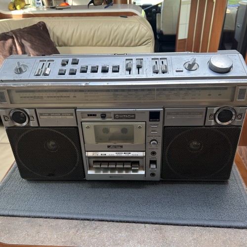 Hitachi trk 8190 radio - hitachi,