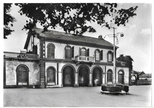 Stazione montanaro - stazione,