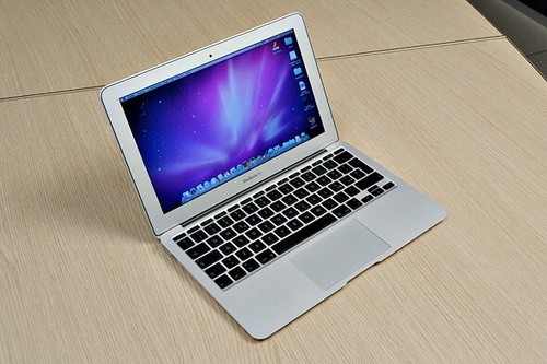 Macbook air pollici - air,
