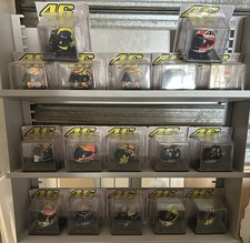 Nr.17 Mini Casco / Helmet