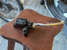 pompa freno destro con leva beverly piaggio cruiser 250