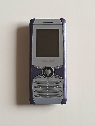 Glam our alien - alien, telefonino