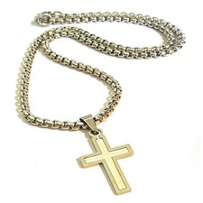 Collana con croce in acciaio