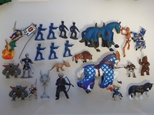 ACTION FIGURES LOTTO ACTION FIGURES VARIE MILITARI MEDIOEVALI ASSORTITE