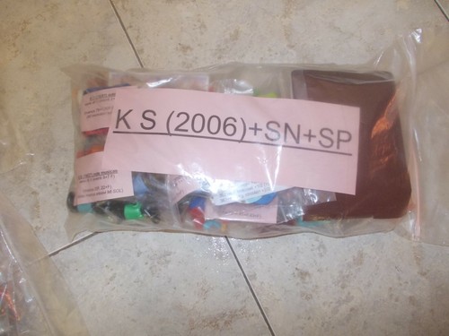 Lotto 74 sorpresine - #, di