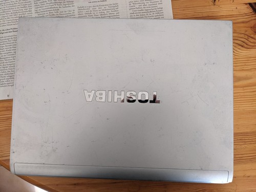 Toshiba tecra r10 - tecra, r10-11y