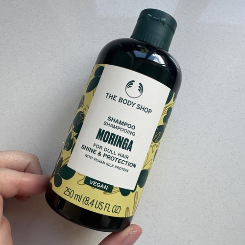 The body shop shampoo - -,