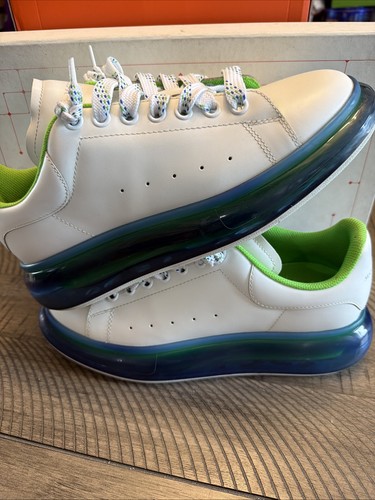 Taglia sneakers - (9, uomo)