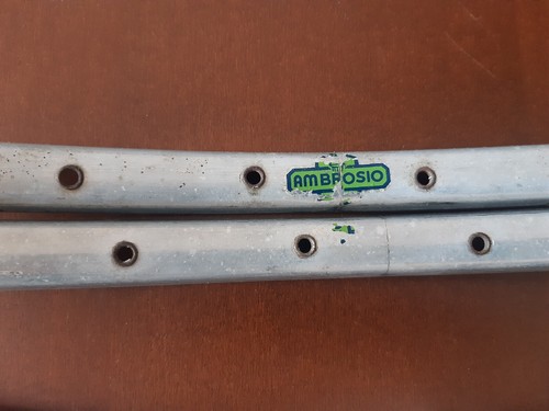 Ambrosio holes pair of - ambrosio, 28"