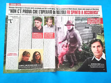 RITAGLIO DI GIORNALE GIALLO