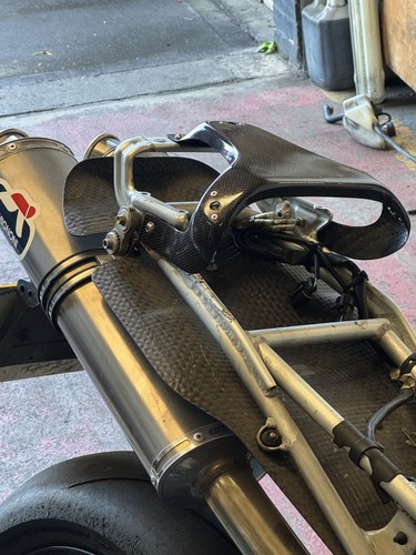 Ducati 996rs - 996rs, corse