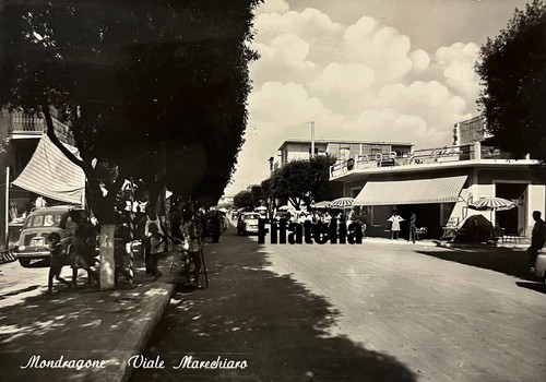 Cartolina mondragone viale - mondragone,