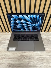 MacBook Pro 15" 2018 i7 32gb
