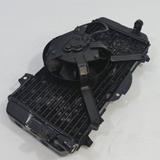 Yamaha FZR 600 Radiatore