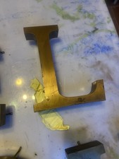 Lettera L Ex Insegna In Ottone