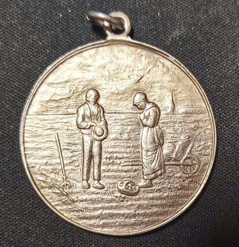 Antica medaglia raffigurante - antica,