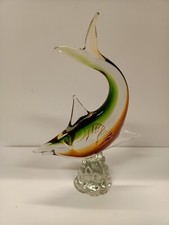 Bellissimo pesce in vetro di