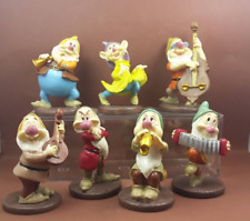 lotto 7 soggetti assortiti i 7 nani  materiale resina h 10 cm