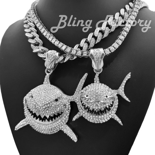 Collana con ciondolo - , squalo
