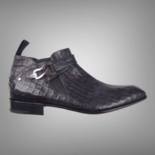 $990 Authentic Cesare Paciotti