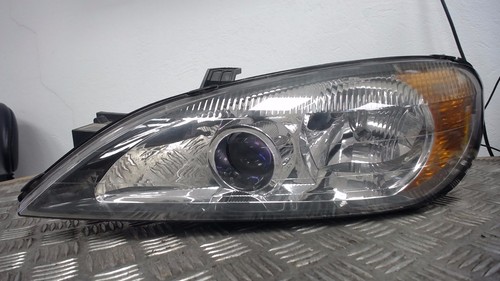Faro con frecce nissan - faro,