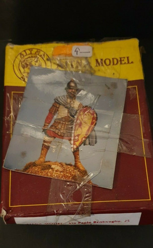 Modello aitna soldatino - aitna,