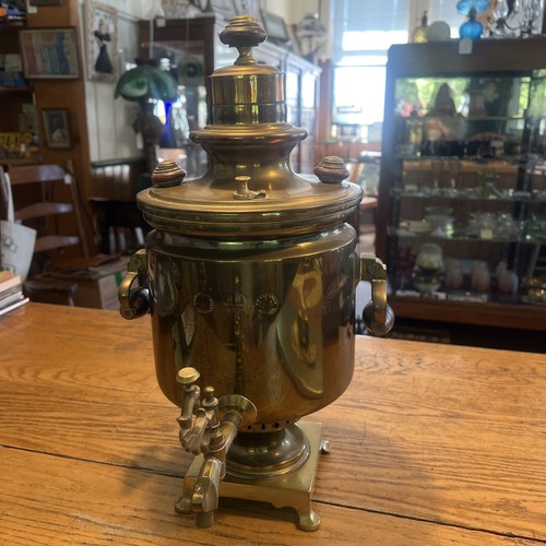 Samovar imperiale russo - , in